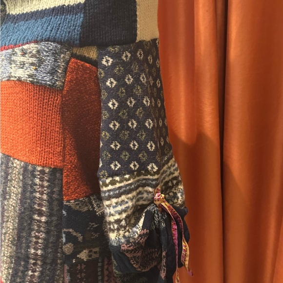 Colorful Patchwork Sweater by Myco Anna. New - Picture 4 of 9